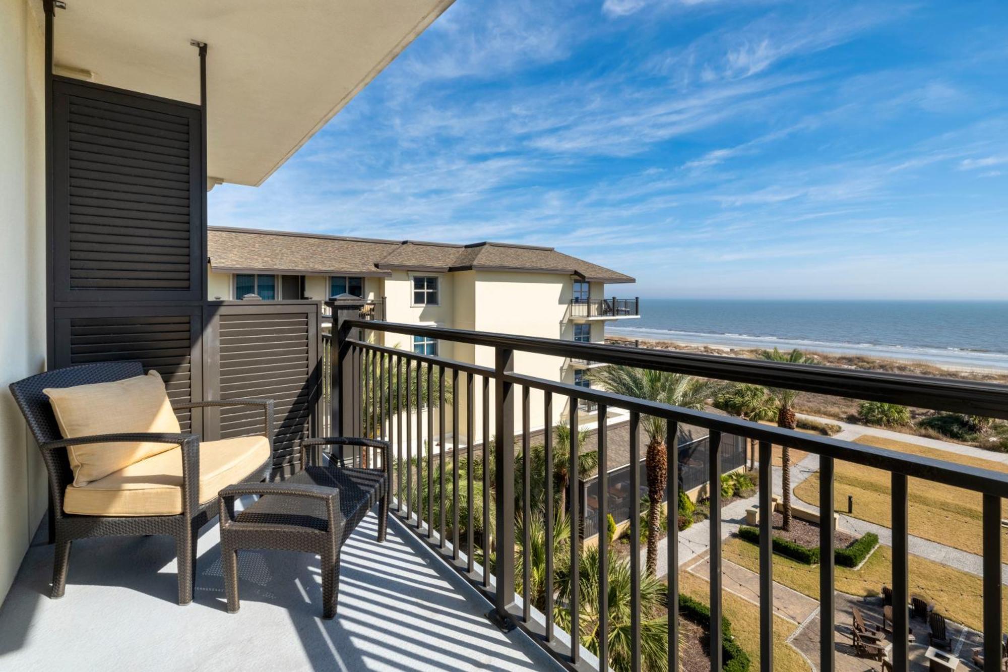Ocean View Guest room 1 King Balcony