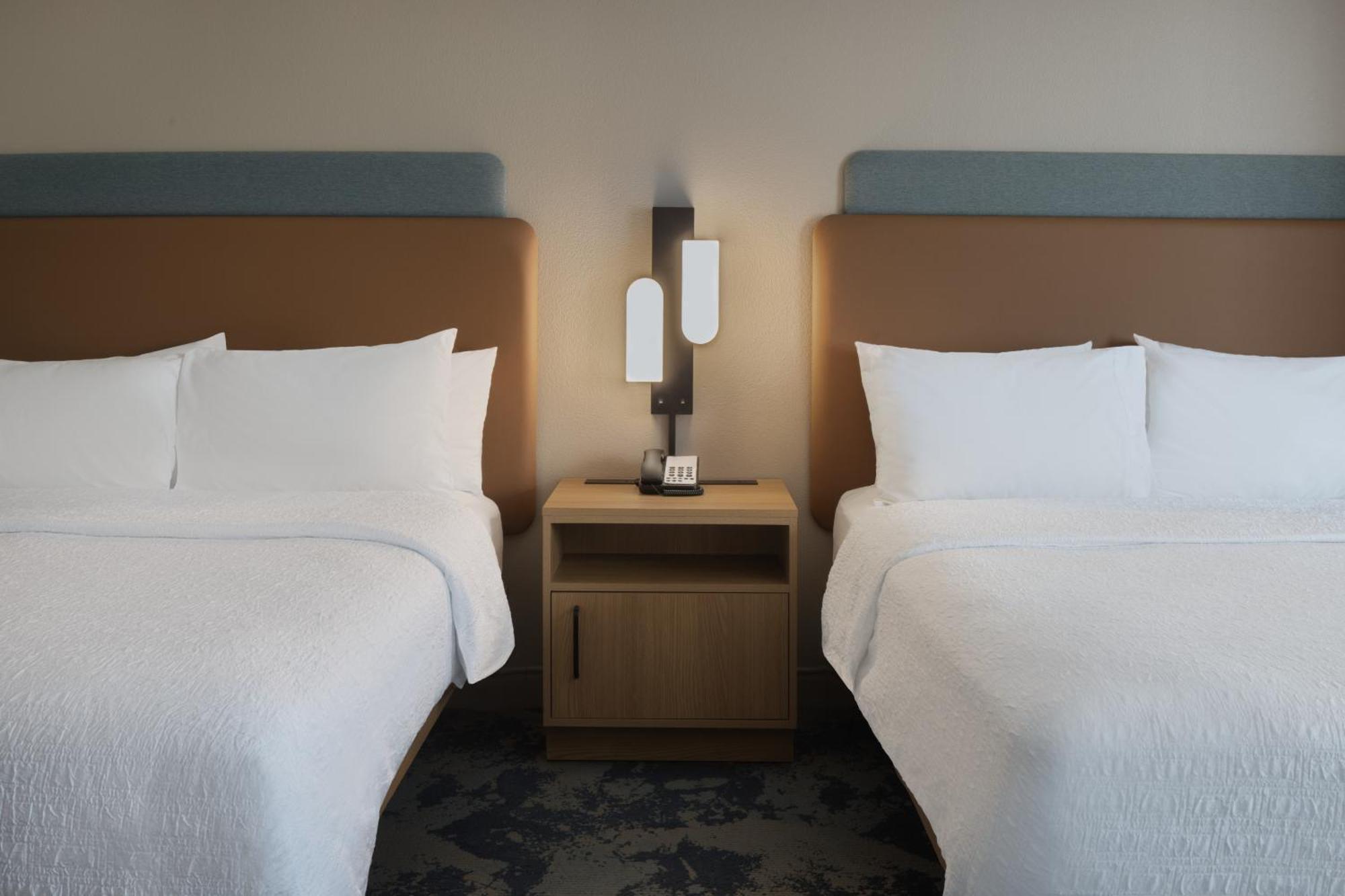 Room Two Queen Beds Non-Smoking